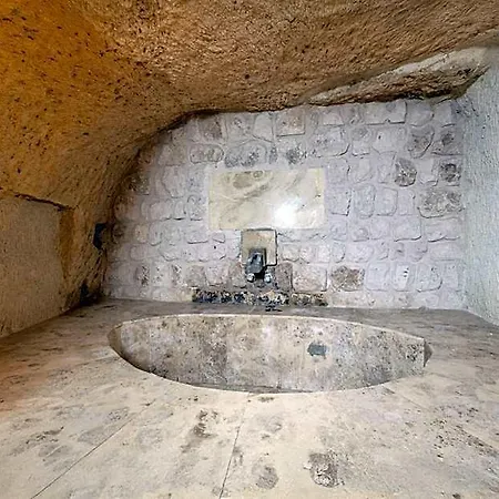 Otel Saliche Cave 5*